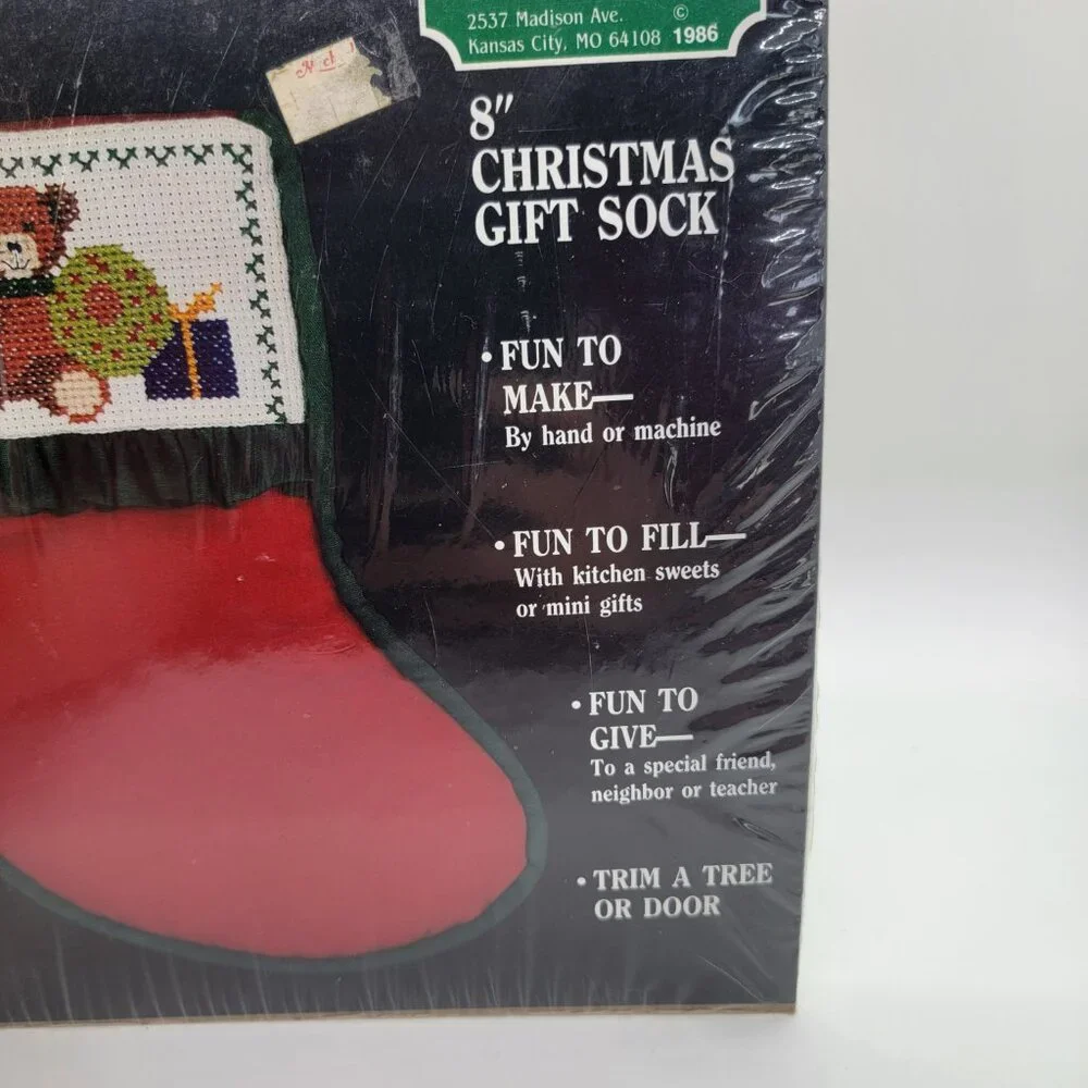 Vintage Counted Cross Stitch Christmas Bear Sock Stocking #9804 DMC Designs Gift - Picture 11 of 12